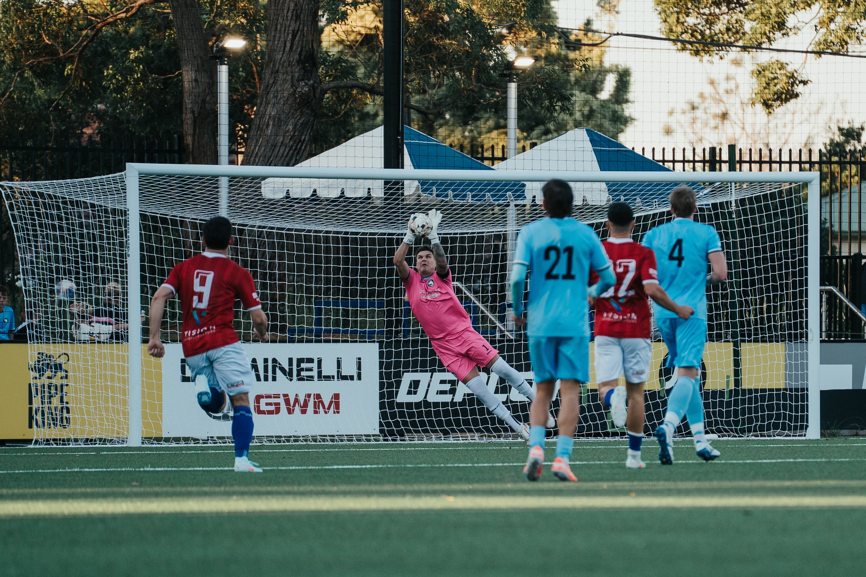 Sutherland Sharks v Sydney United 58 FC
